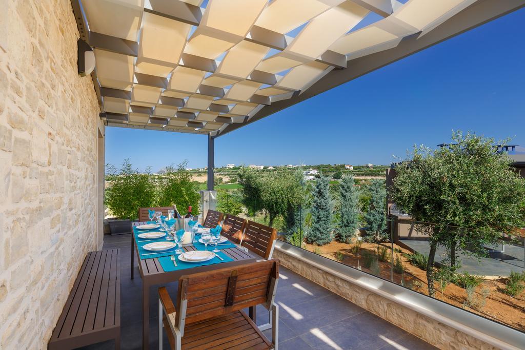 Velvet Breeze Superior Villa Stavromenos  Exterior photo